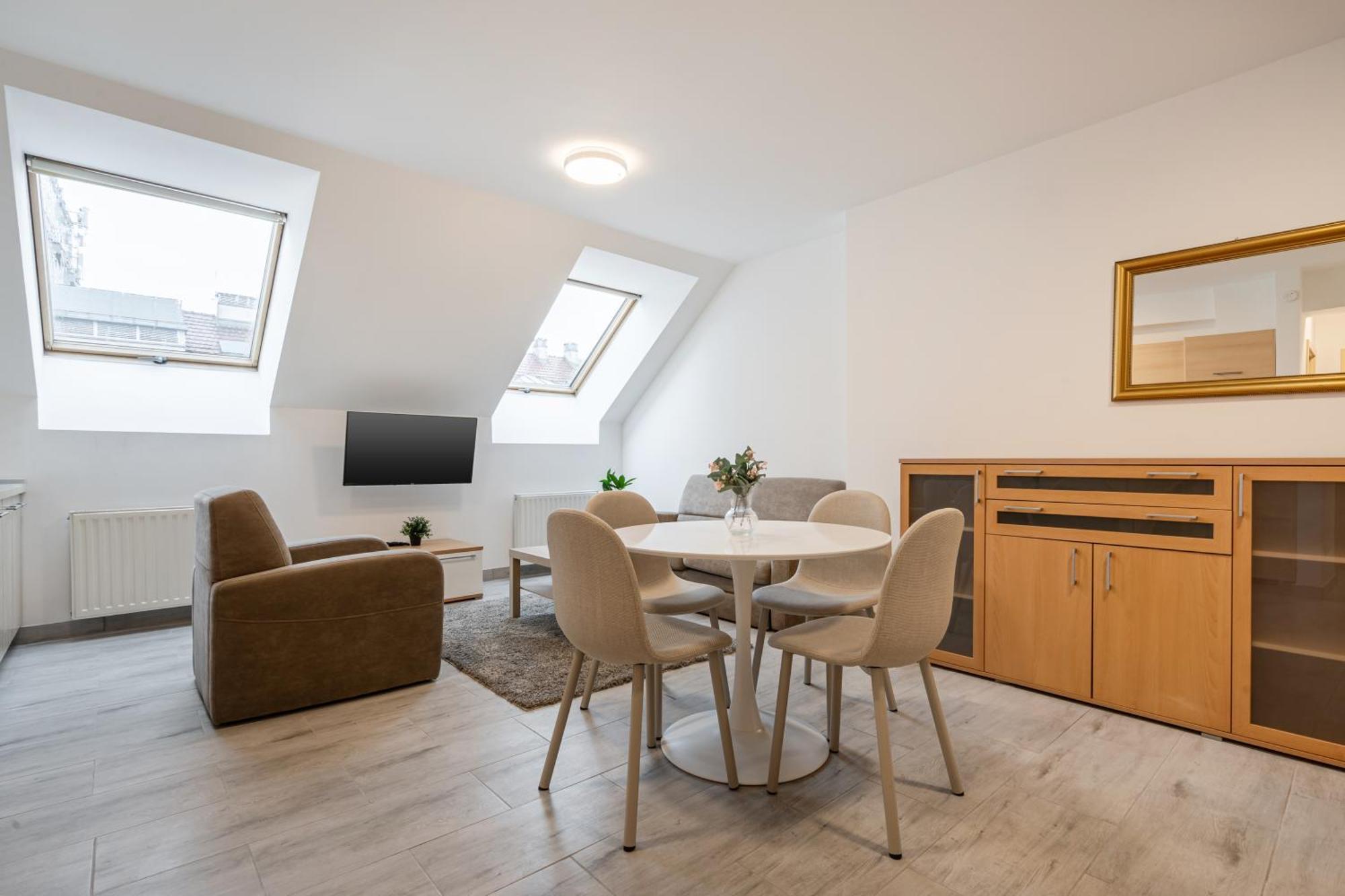 D16 - Gozsdu Garden Residence - Best Location By Bqa Budapest Eksteriør billede