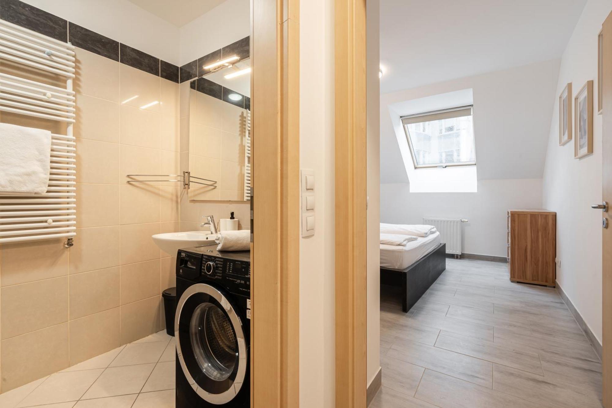 D16 - Gozsdu Garden Residence - Best Location By Bqa Budapest Eksteriør billede