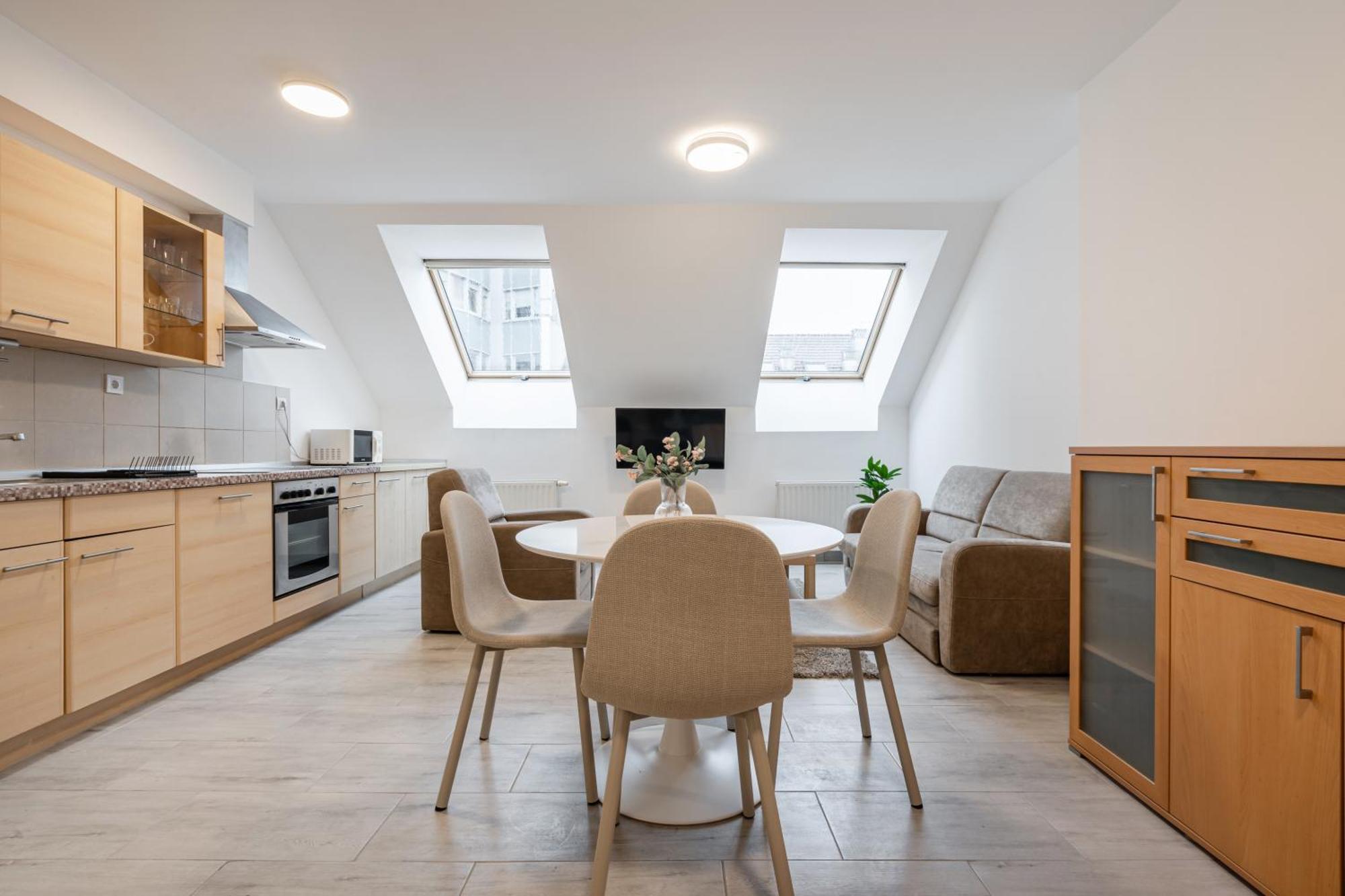 D16 - Gozsdu Garden Residence - Best Location By Bqa Budapest Eksteriør billede