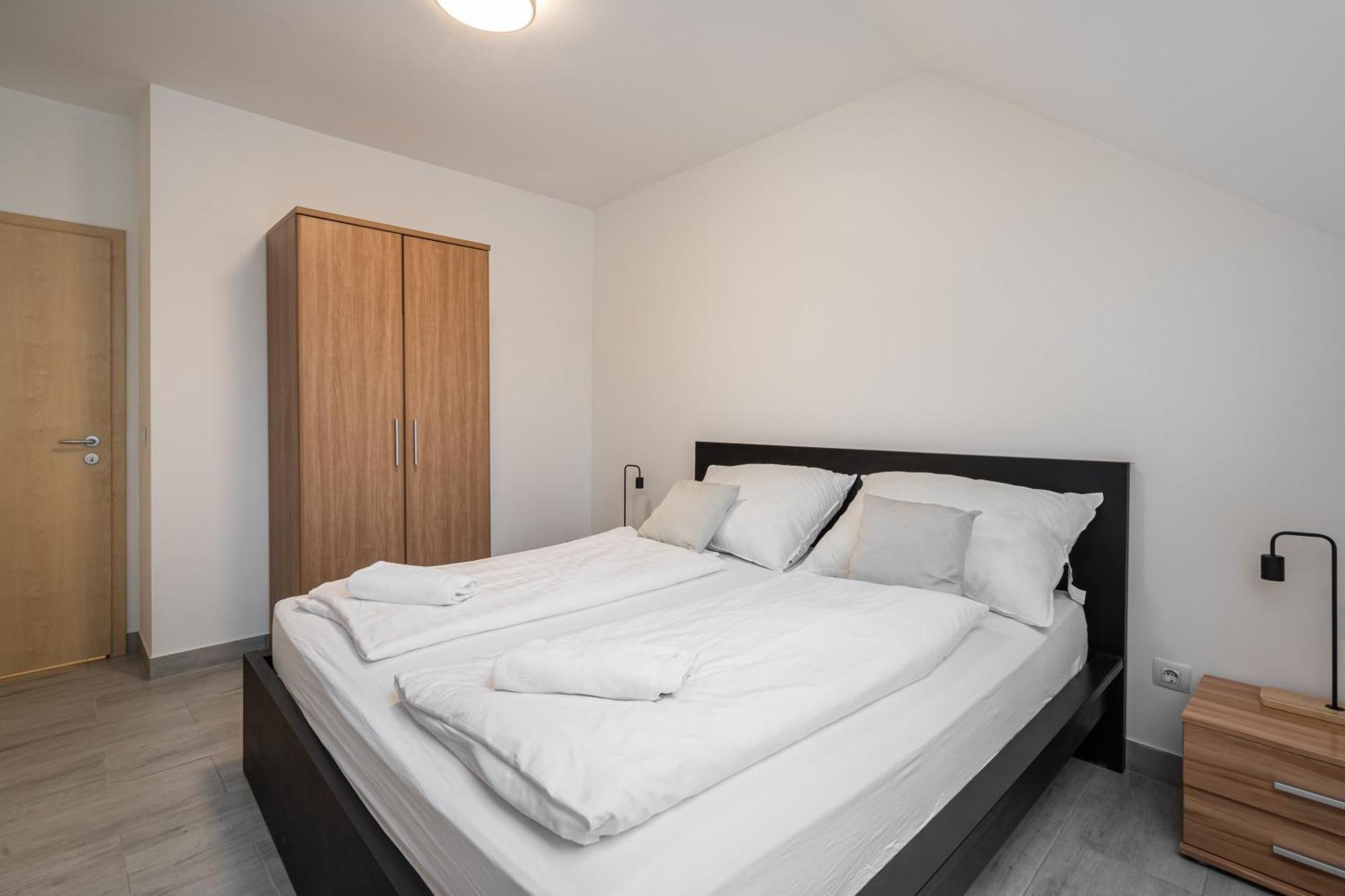D16 - Gozsdu Garden Residence - Best Location By Bqa Budapest Eksteriør billede