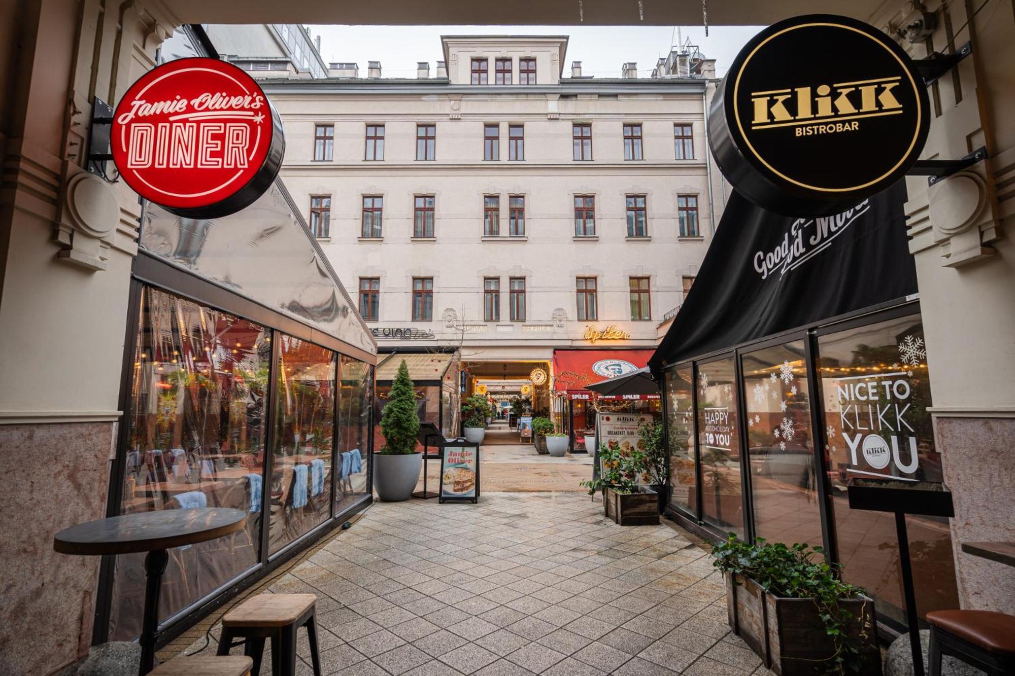 D16 - Gozsdu Garden Residence - Best Location By Bqa Budapest Eksteriør billede