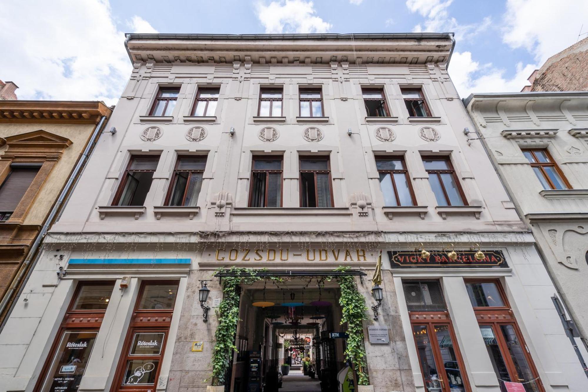 D16 - Gozsdu Garden Residence - Best Location By Bqa Budapest Eksteriør billede